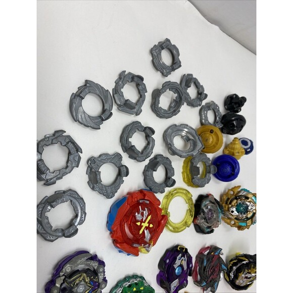 Lot of Beyblades Toys Spinners Burst Quade Drive Etc + Launchers - Picture 6 of 7